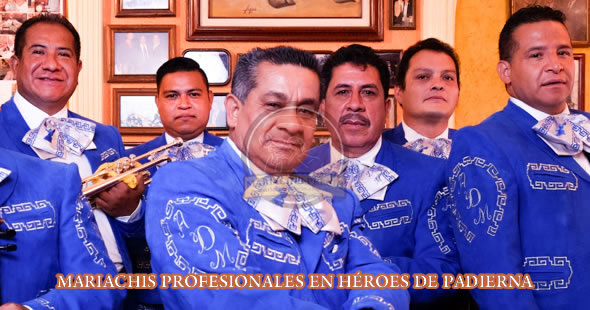 Mariachis en Héroes de Padierna